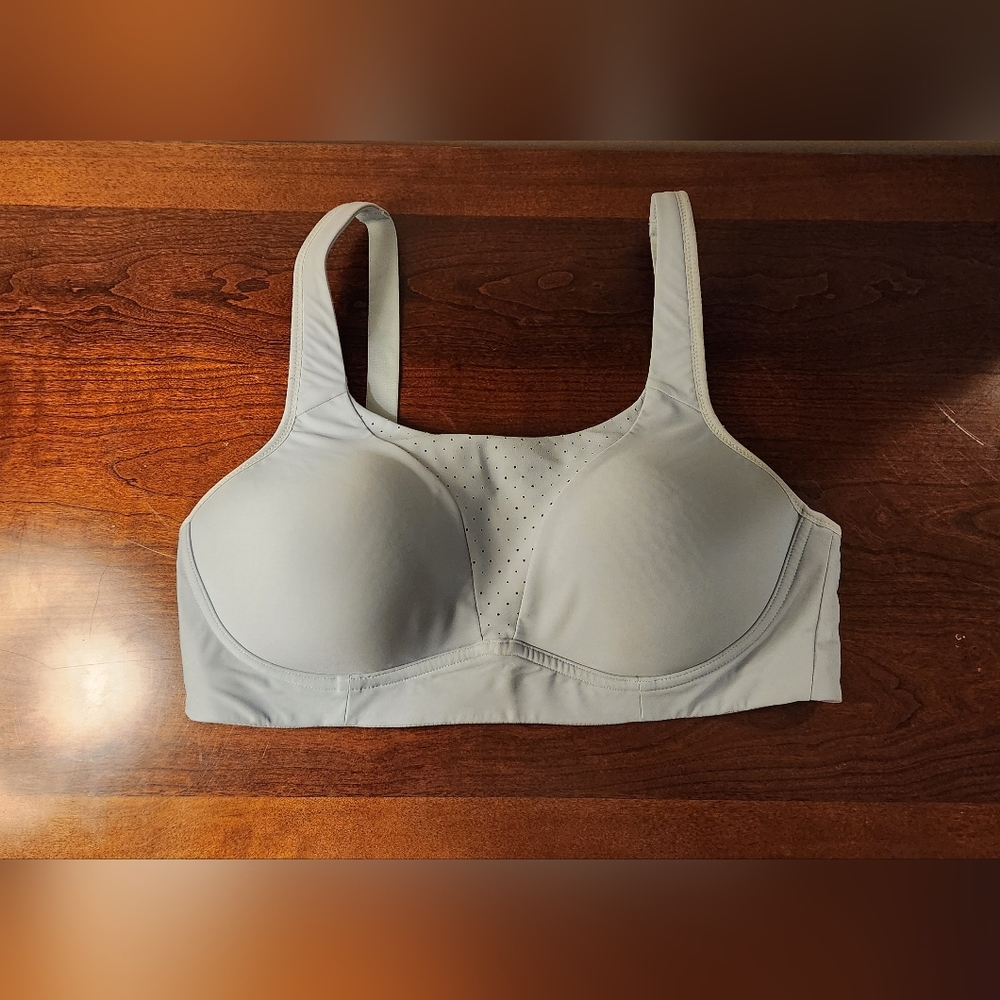 Lululemon light blue sports bra 36D